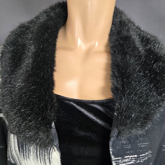 Vintage Bolero Jacket Faux Fur Collar Size L Black White Abstract Print Italy - Picture 3 of 13